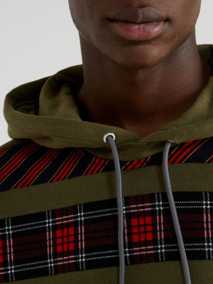 Sweatshirt with front print Men image number 5